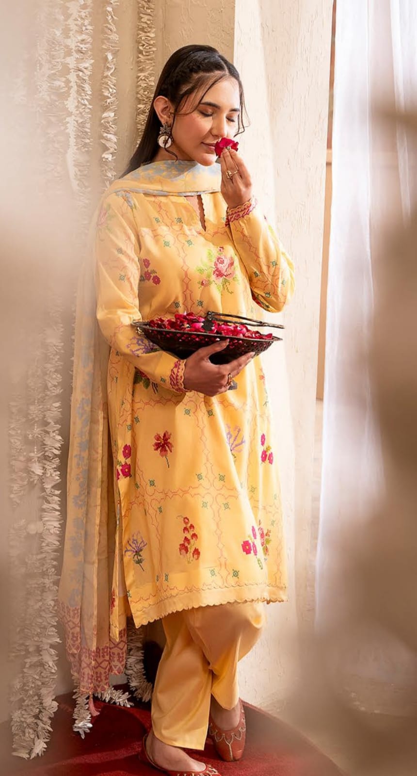 BAAD E SABA by Guljee Arts Printed Lawn 3 Piece with Printed Chiffon Dupatta