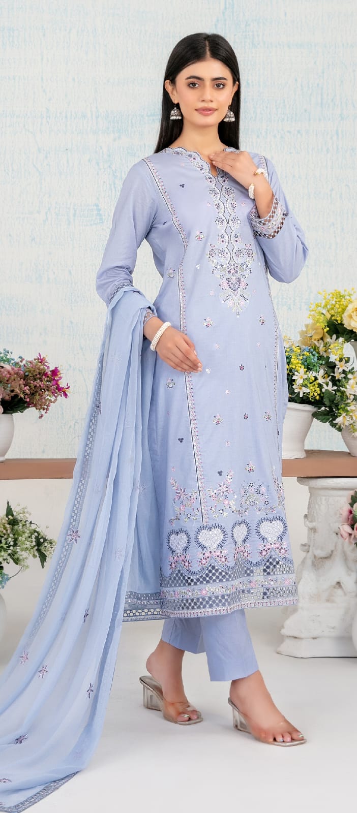 Tawakal Inflorals Fancy Embroidery Lawn with Chiffon Dupatta 3 Piece Unstitched