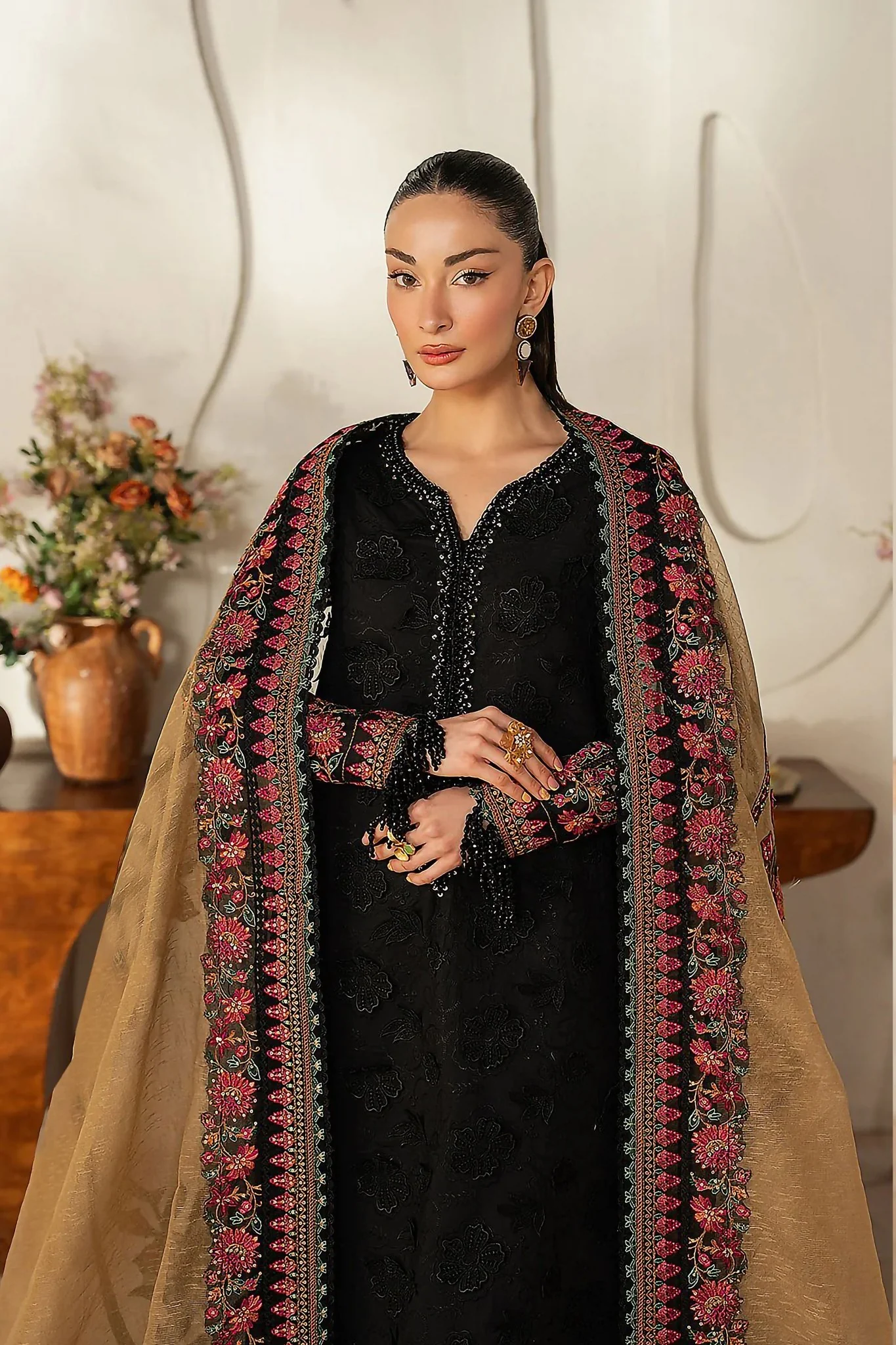 Zarmeen Emaan Premium Embroidered Lawn 3 Piece Unstitched Suit ZE-928 | Najma Javaid - Image 2